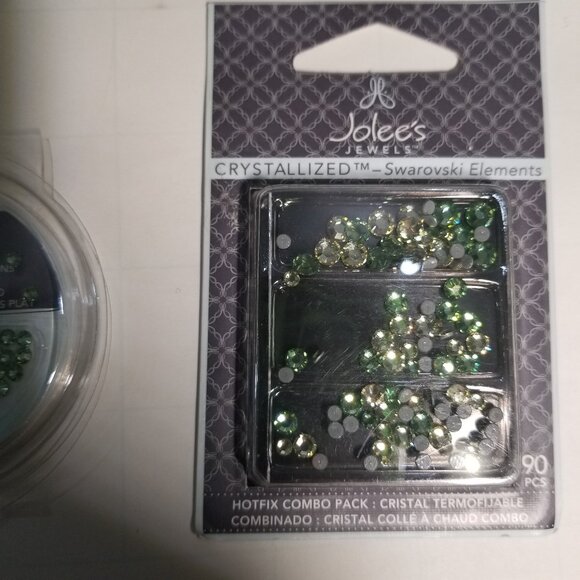 Beads (mostly green), some silver color - Picture 4 of 5